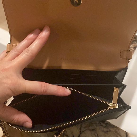 black tory burch crossbody bag - Picture 9 of 11